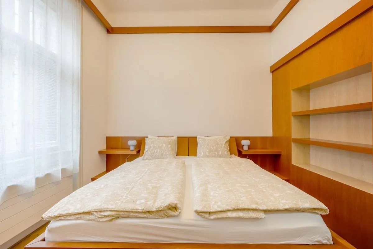 Bright Oldtown 2Bdr Apartment Praag Tsjechië