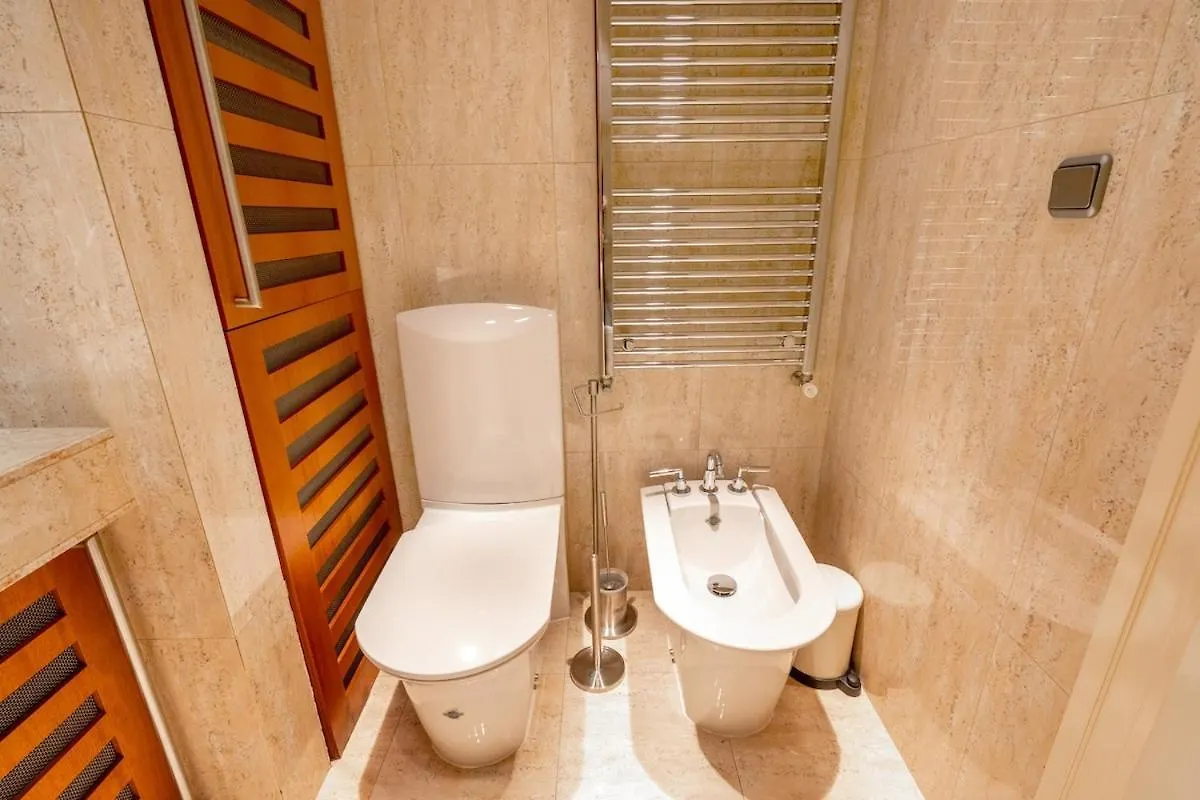 Bright Oldtown 2Bdr Apartment Prag